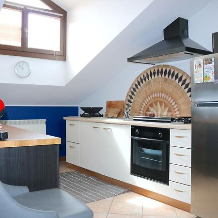 Lovely Apartment Near Canal - Via Foscolo Корсико Екстериор снимка
